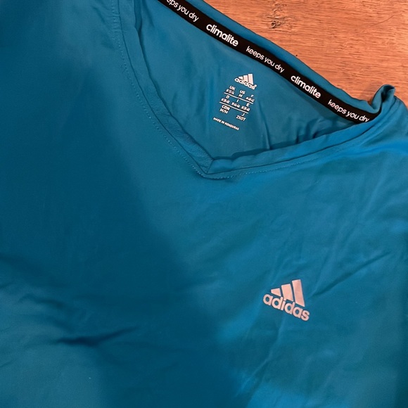 Adidas womens medium climalite tshirt - Picture 2 of 5